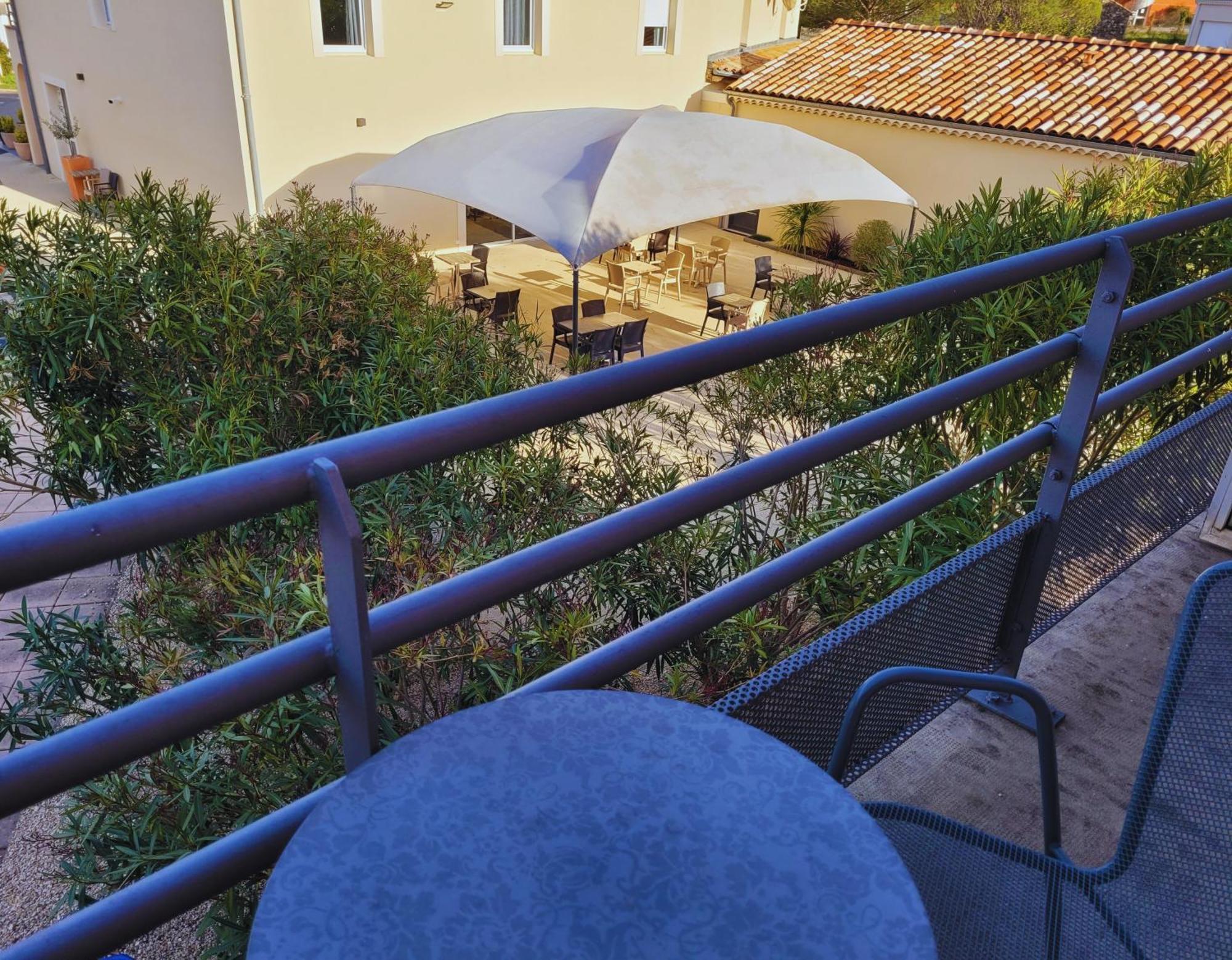 Hotel Restaurant Les Chataigniers Privas Bilik gambar